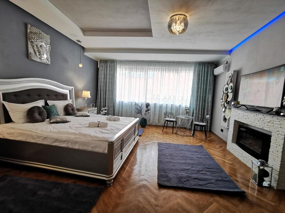 Crystal Central Apartment Brassó Kültér fotó