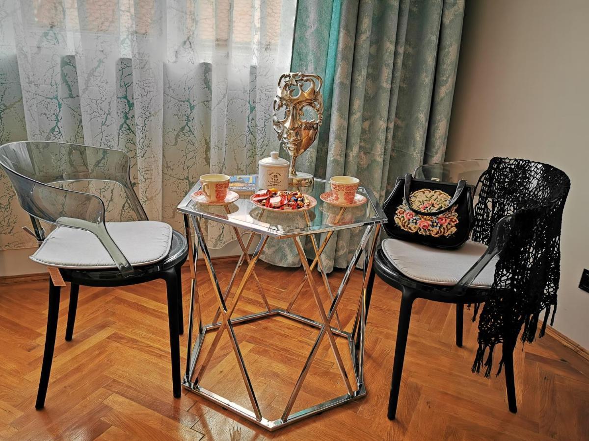 Crystal Central Apartment Brassó Kültér fotó